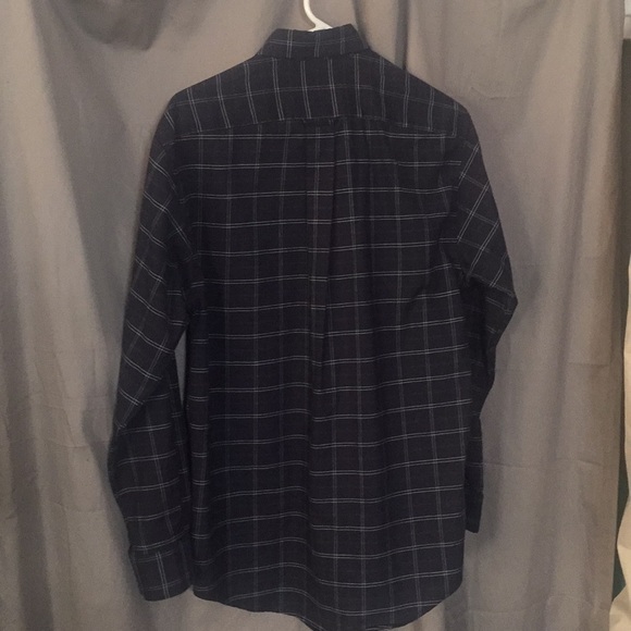 NWOT wrinkle free men’s long sleeve button up - Picture 3 of 3